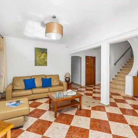 Montechoro By Вілла